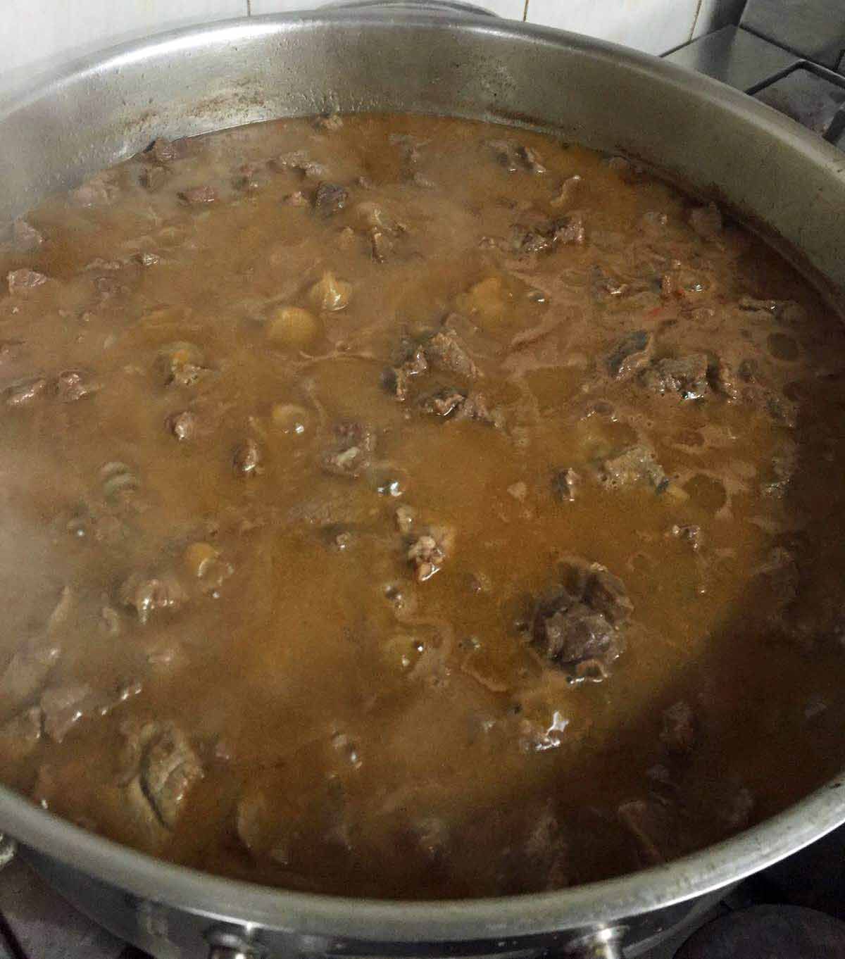 carne-avila-guisada-receta